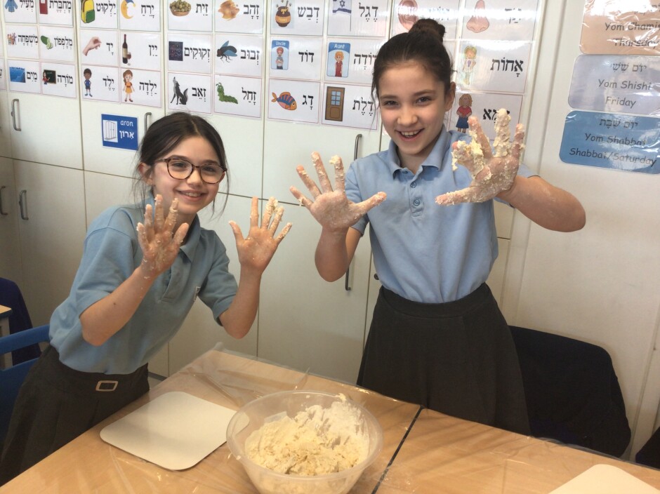 Making Matzah