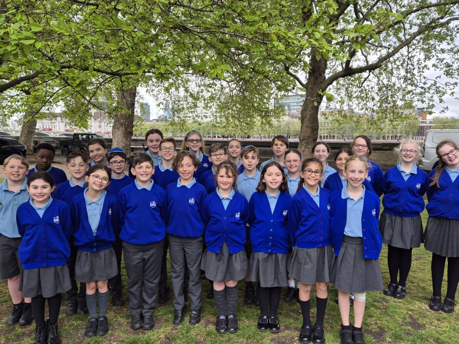 Choir at Yom Hashoah UK Ceremony in Westminster